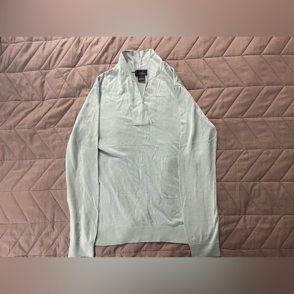 Women’s 346 Brooks Brothers. Cashmere and Silk Sweater. Size Large.